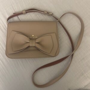 Kate Spade Tan Bow Crossbody Bag